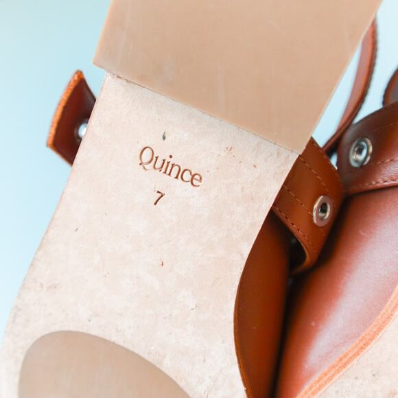 LIKE NEW Quince Brown Italian Leather Bold Buckle Slingback Flat Womens Size 7 - Picture 5 of 7